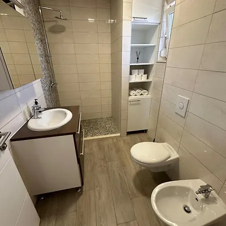 Kuca Za Odmor Nina Villa
